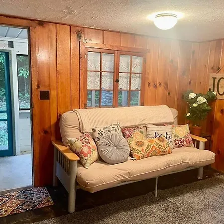 The Good Life Cabin - Close To Mackinac Island